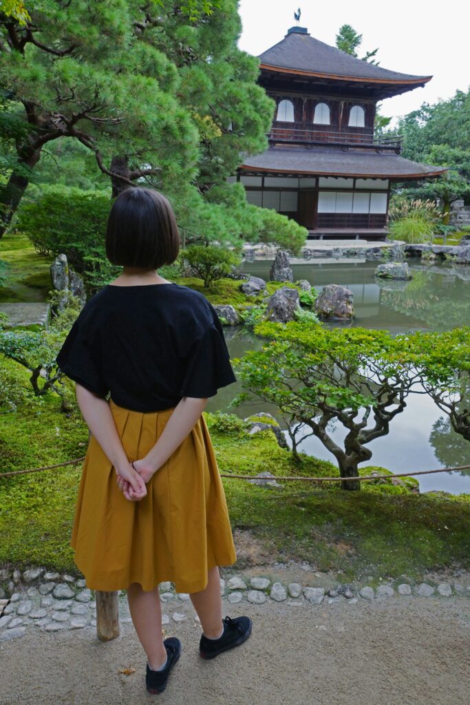Visiting a Koi Pond Garden in Kyoto While Wearing a Kimono: A Timeless Experience of Beauty and Serenity